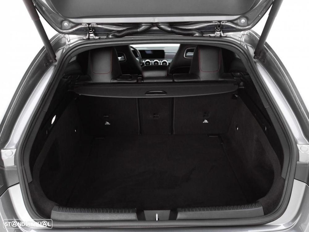 Mercedes-Benz CLA 180 d Shooting Brake AMG Line Aut. - 12