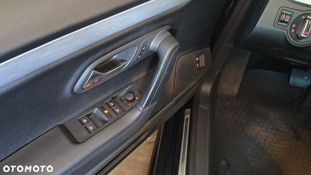 Volkswagen CC 2.0 TDI DPF BMT 4Mot DSG - 20