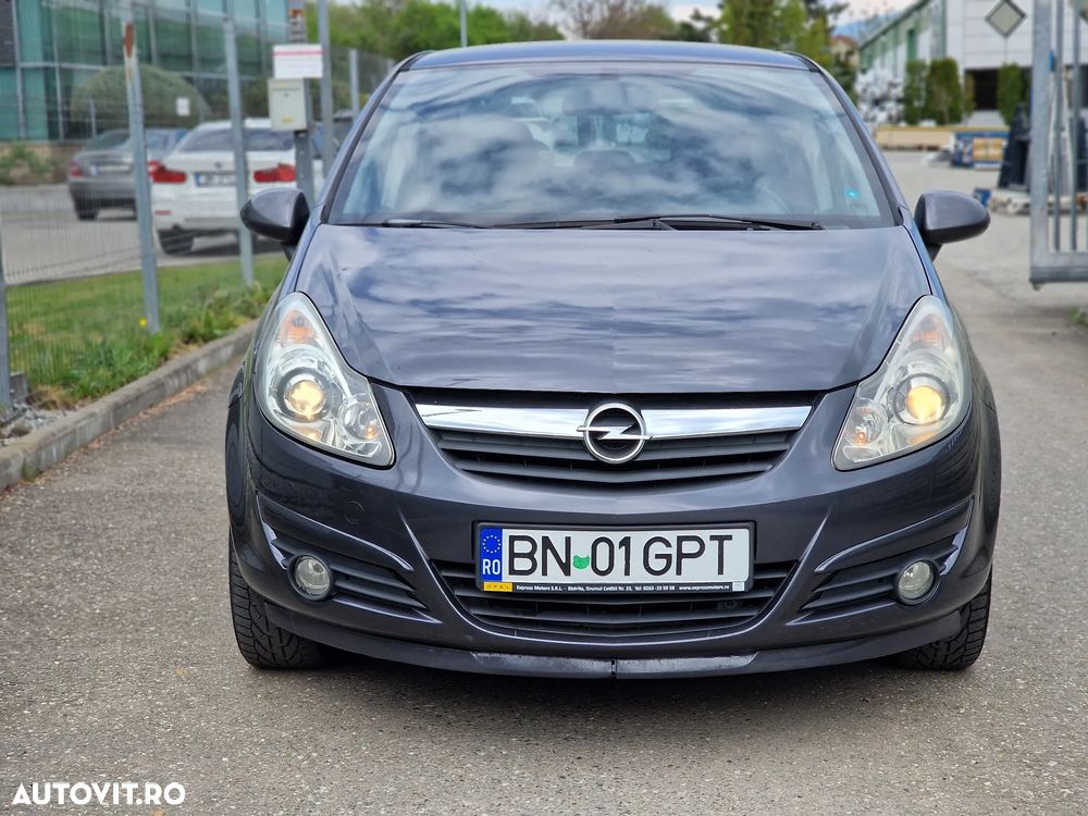 Opel Corsa 1.4 16V 150 Jahre - 2