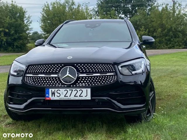Mercedes-Benz GLC 300 4Matic 9G-TRONIC AMG Line - 8