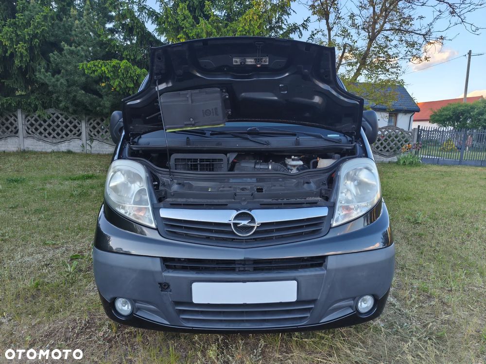 Opel VIVARO - 21