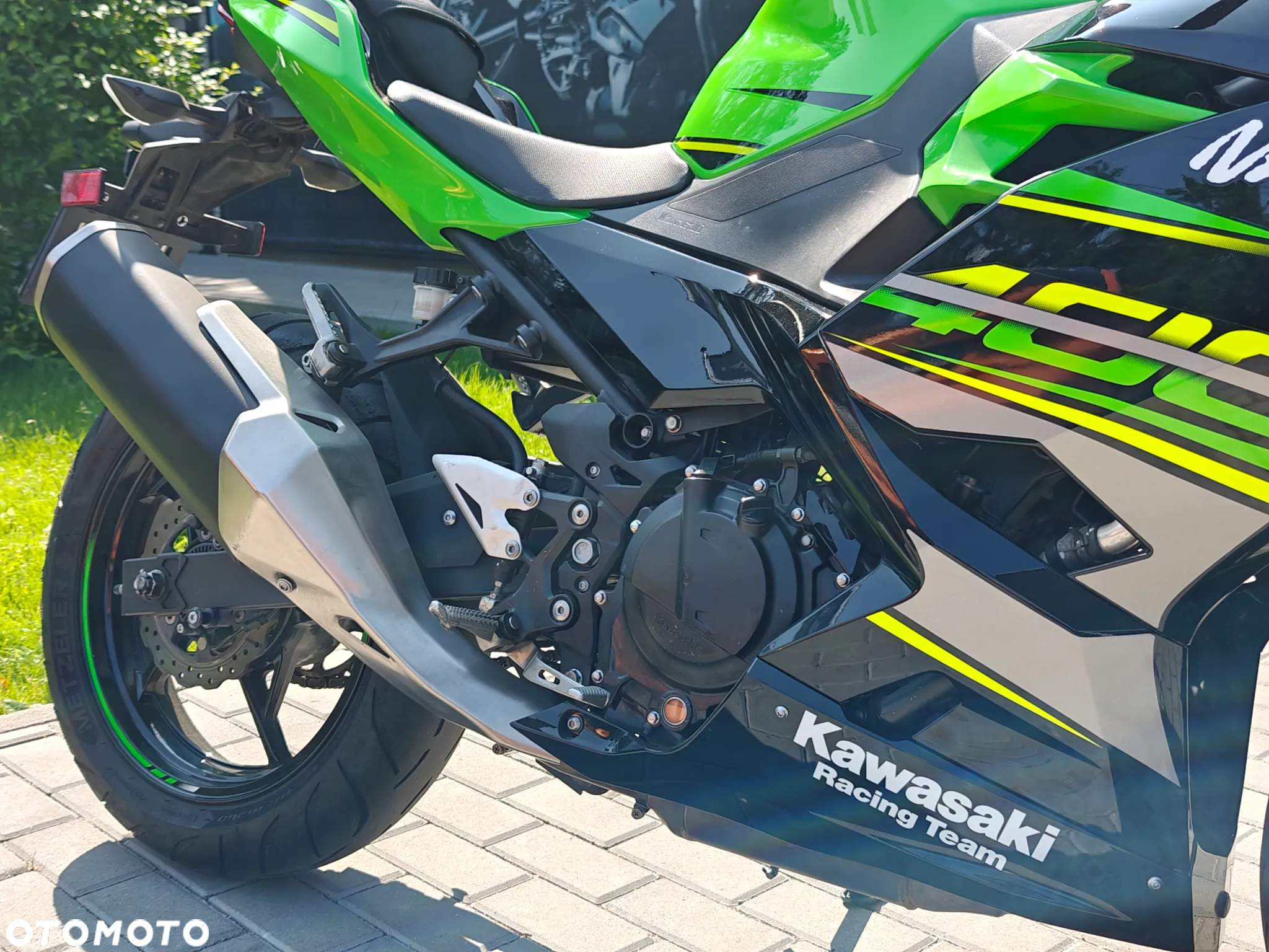 Kawasaki Ninja 400 - 6