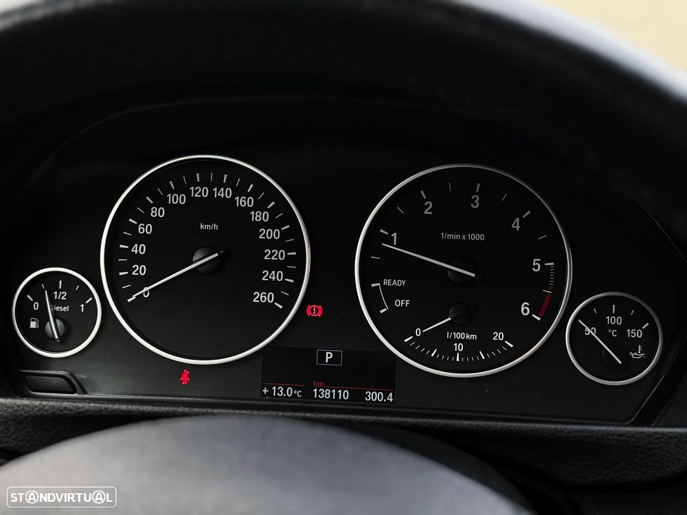 BMW 318 Gran Turismo d Aut. - 18