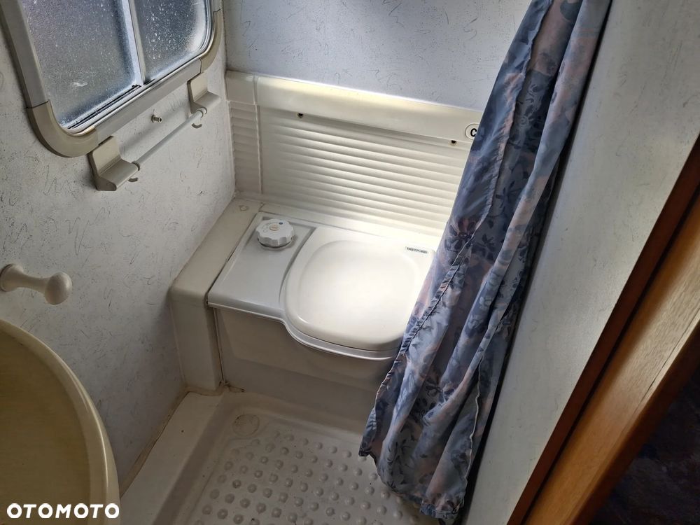 Toyota Hilux polycompsit loge mobile - 10