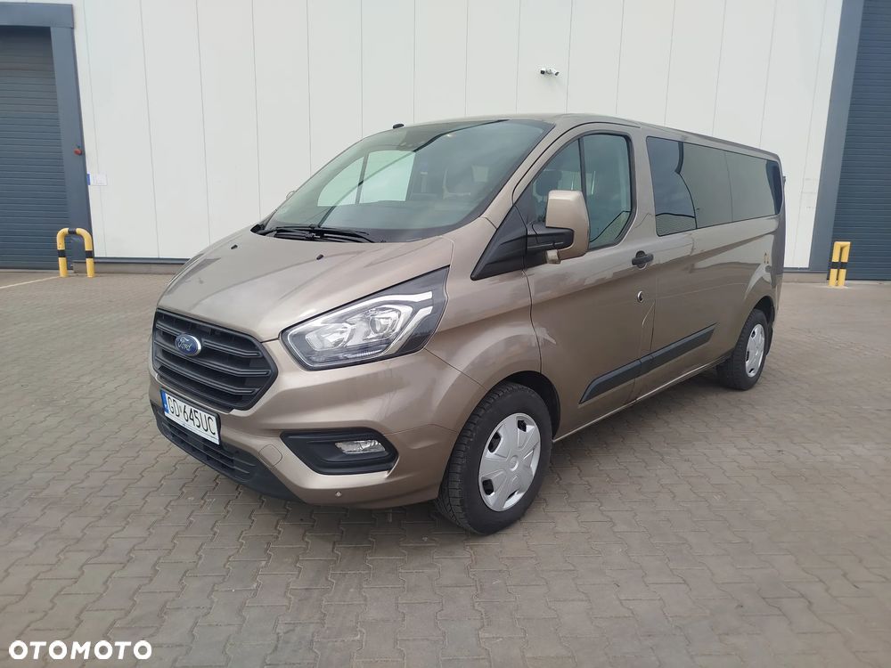 Ford Transit Custom 9 osobowy - 1