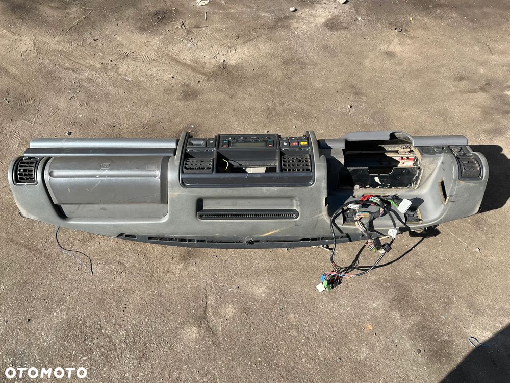 Kokpit deska rozdzielcza szary LAND ROVER DISCOVERY 1 I & 2 II - 4