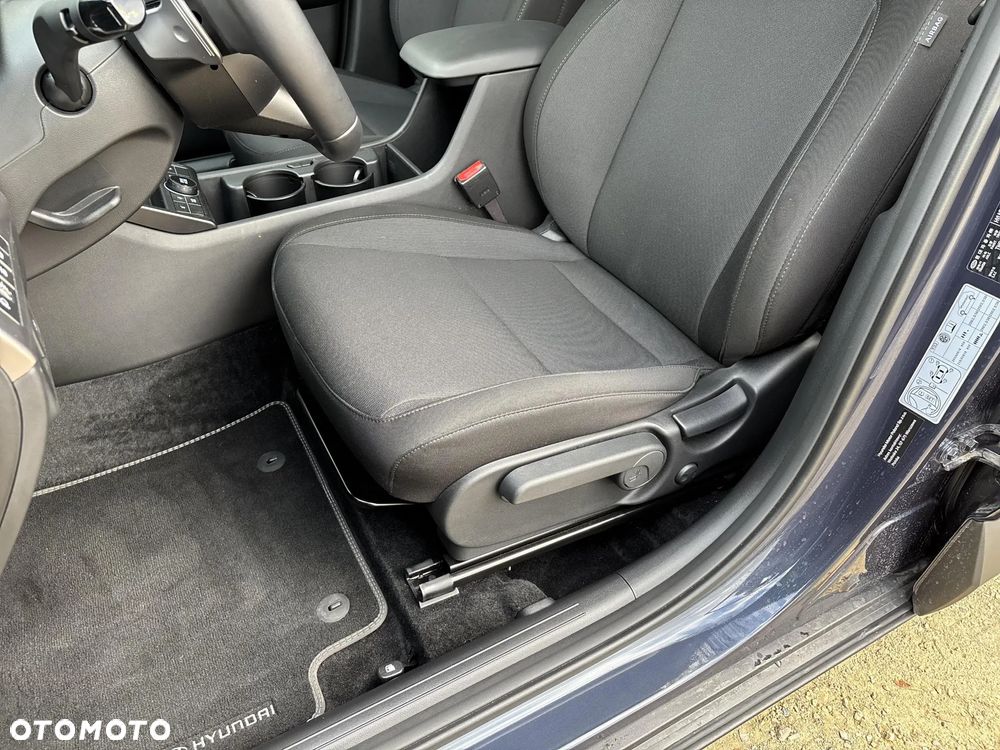 Hyundai Kona 1.6 GDI Hybrid Smart DCT - 12