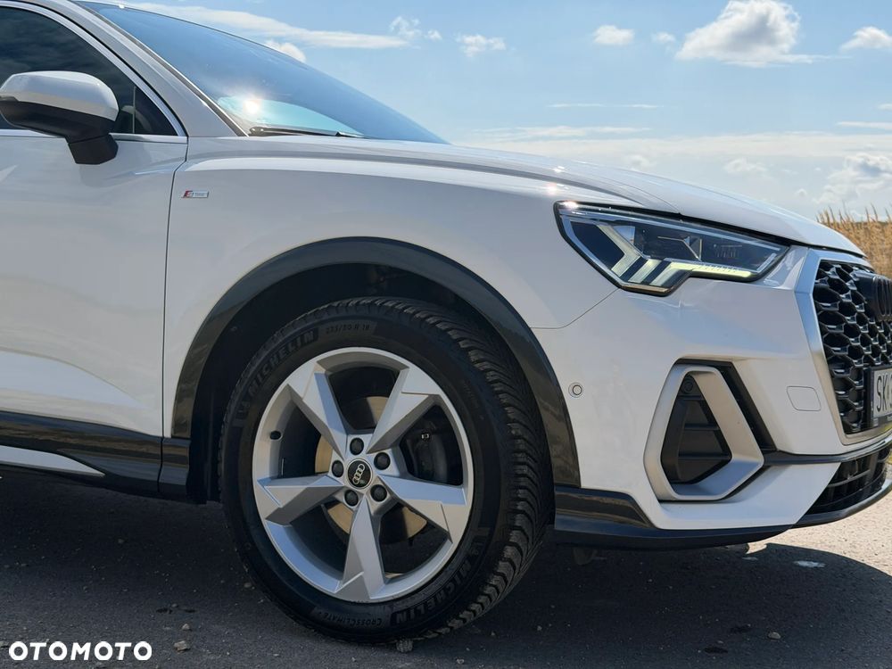 Audi Q3 35 TFSI mHEV S-Line S tronic - 10