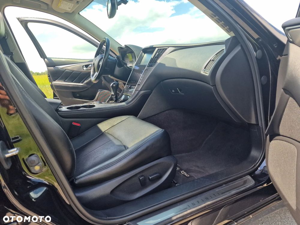 Infiniti Q50 AWD - 23