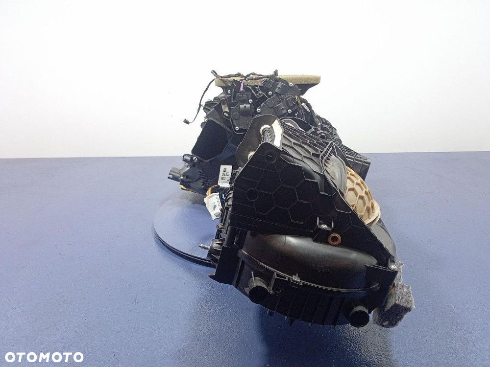 BMW M2 F87 F22 NAGRZEWNICA OBUDOWA KPL 7941132 - 2