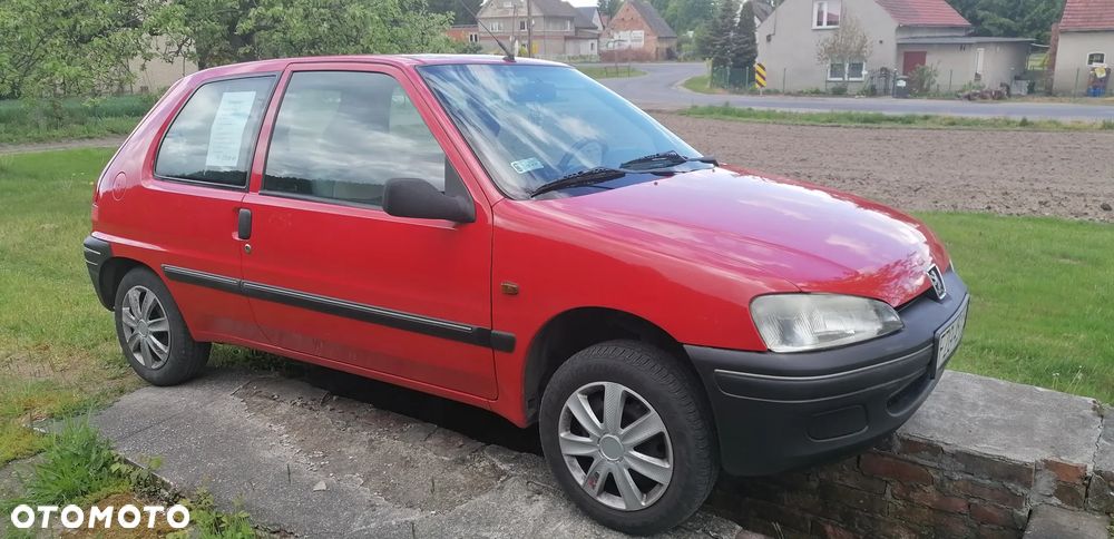 Peugeot 106 - 1