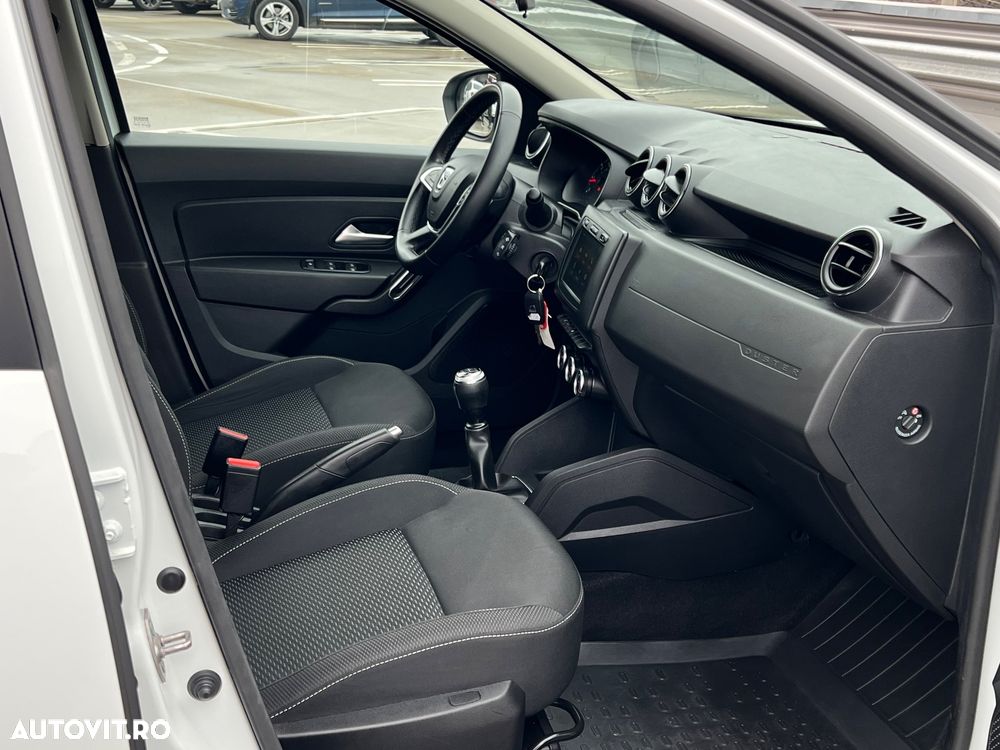 Dacia Duster 1.6 SCe Comfort - 12
