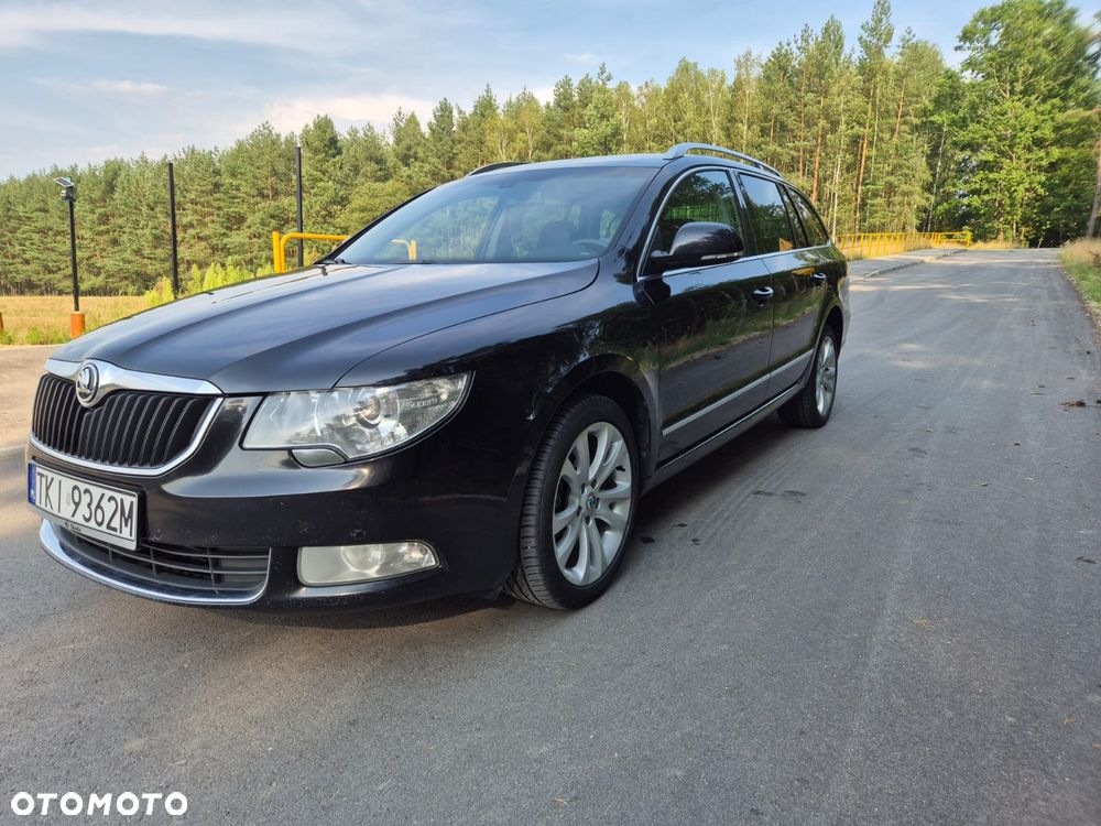 Skoda Superb 2.0 TDI Elegance DSG - 2