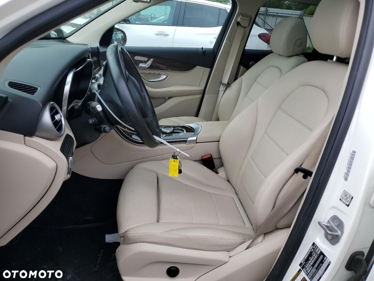 Mercedes-Benz GLC - 7