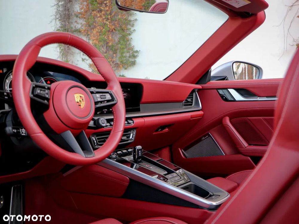 Porsche 911 Turbo S - 35