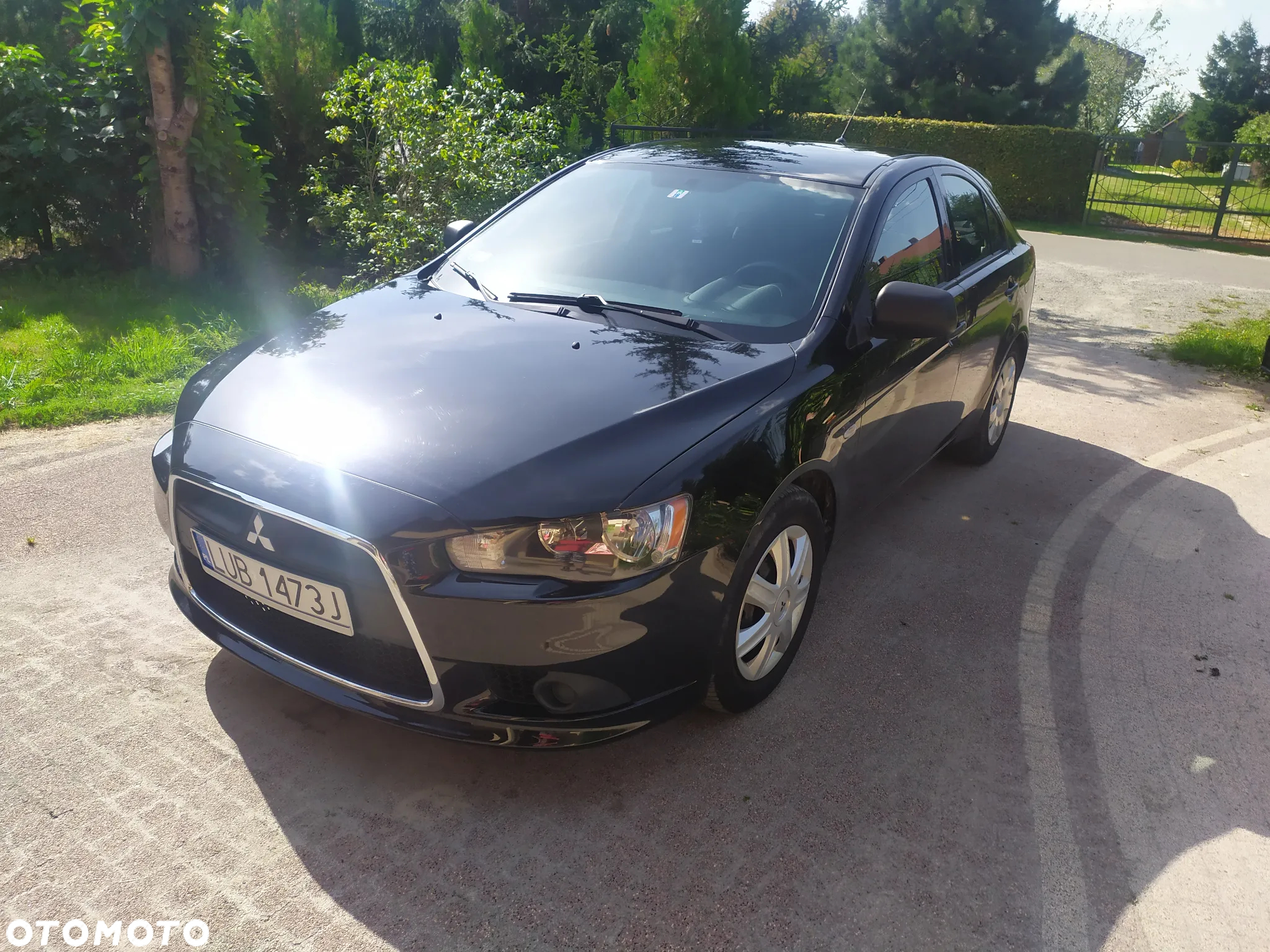 Mitsubishi Lancer 1.6 Inform - 2