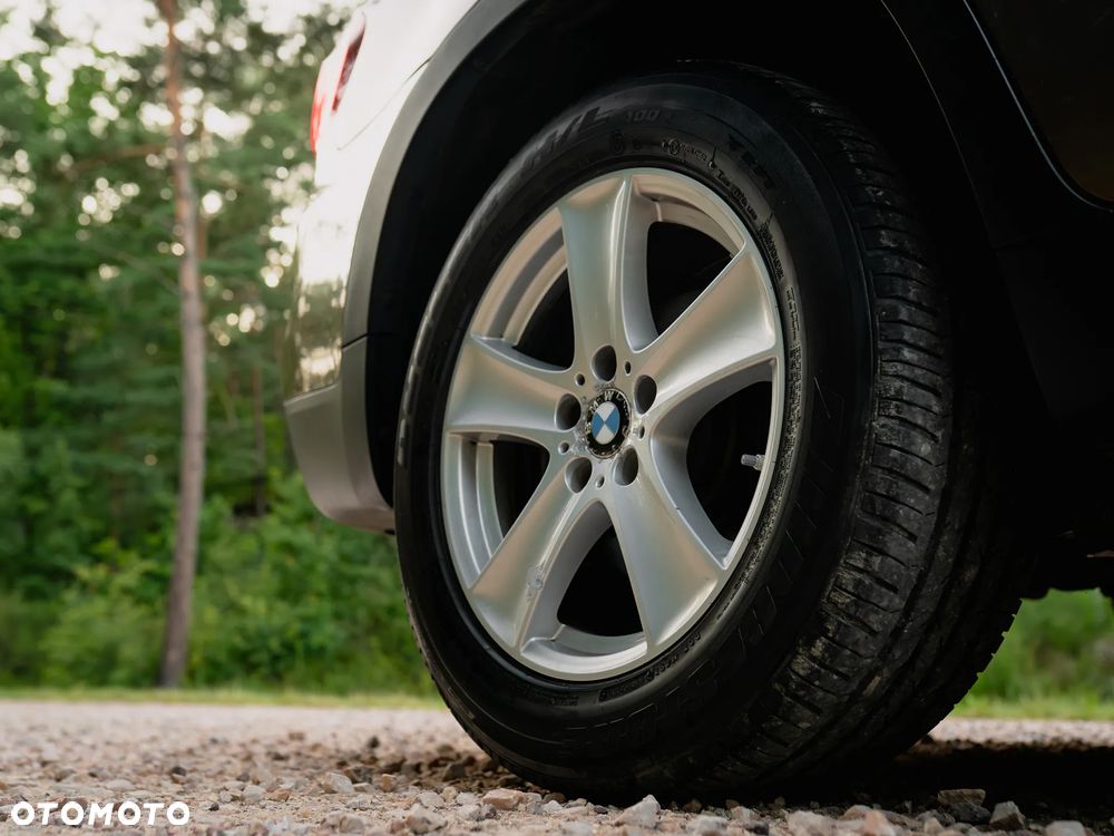 BMW X5 xDrive35i - 16