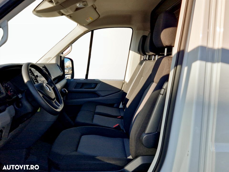 Volkswagen Crafter - 11