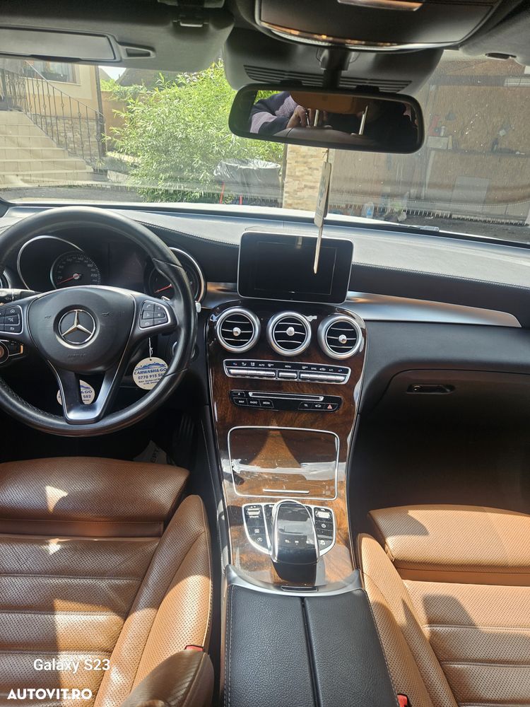 Mercedes-Benz GLC - 6
