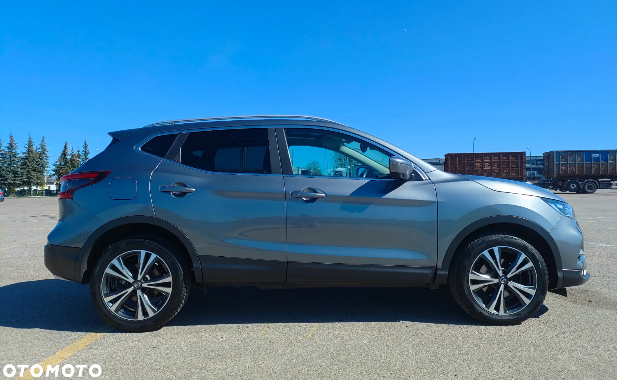 Nissan Qashqai 1.2 DIG-T Xtronic TEKNA+ - 5
