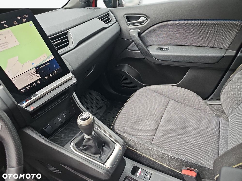 Renault Captur - 19