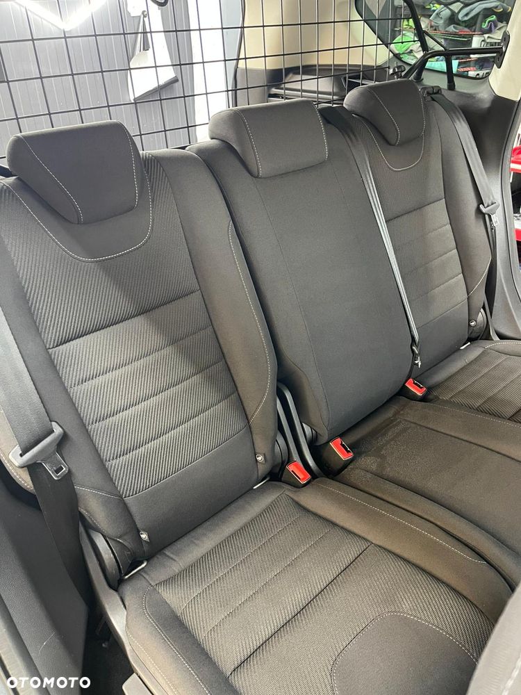 Ford Kuga 1.5 EcoBoost 2x4 Individual - 38