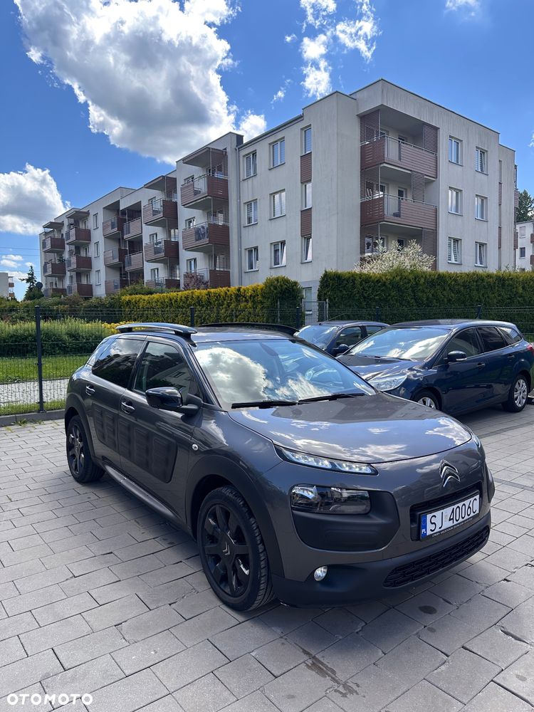 Citroën C4 Cactus 1.2 PureTech Shine S&S - 2
