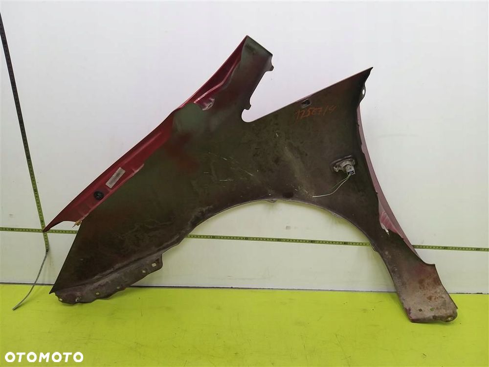 Błotnik przedni prawy Toyota Corolla Verso I 2001-2004 3N8 CZERWONY - 6
