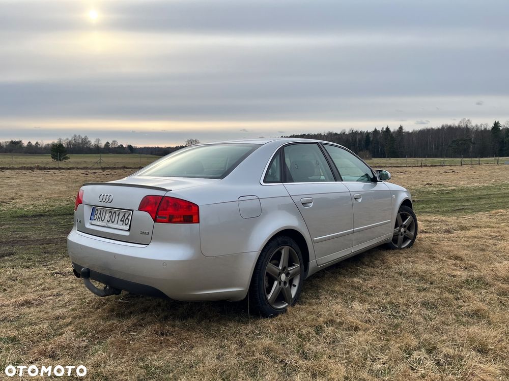 Audi A4 Limousine - 2