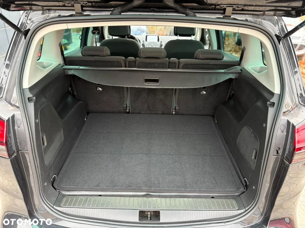 Opel Zafira 1.4 T Cosmo - 17
