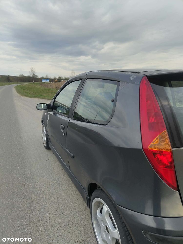Fiat Punto - 4