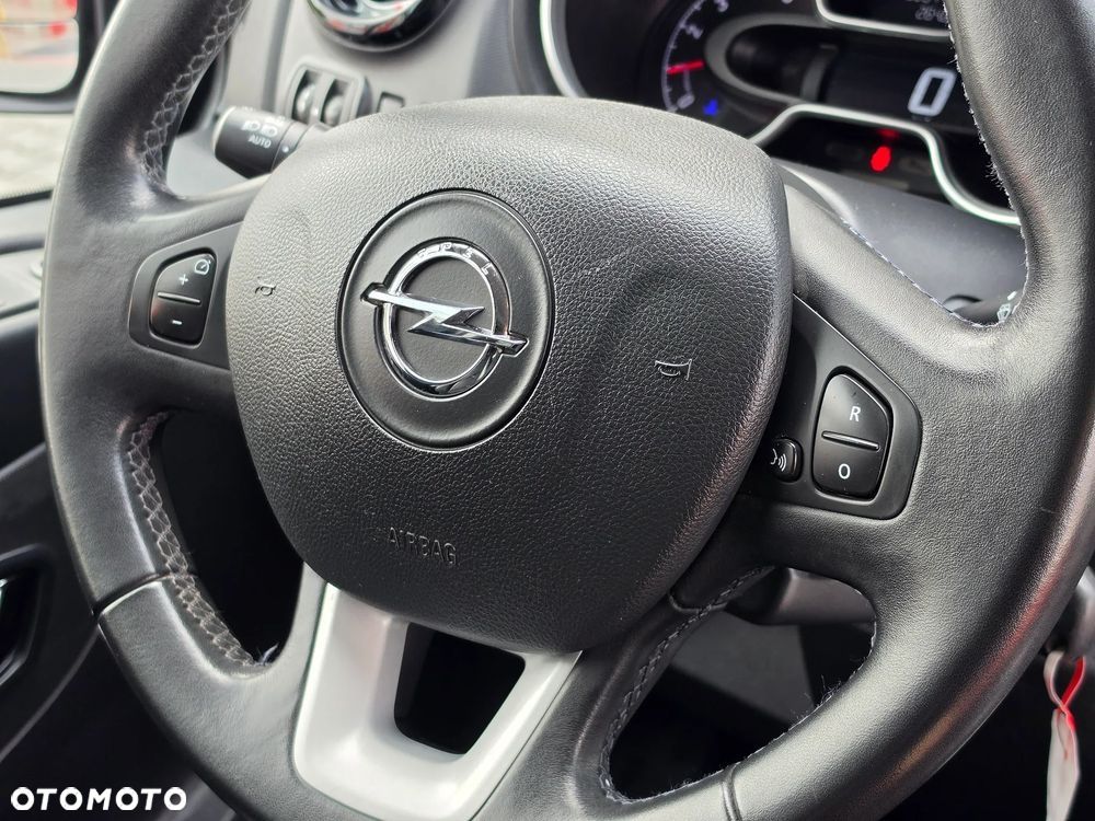 Opel Vivaro L2H1 2,9t Elegance Premium - 26