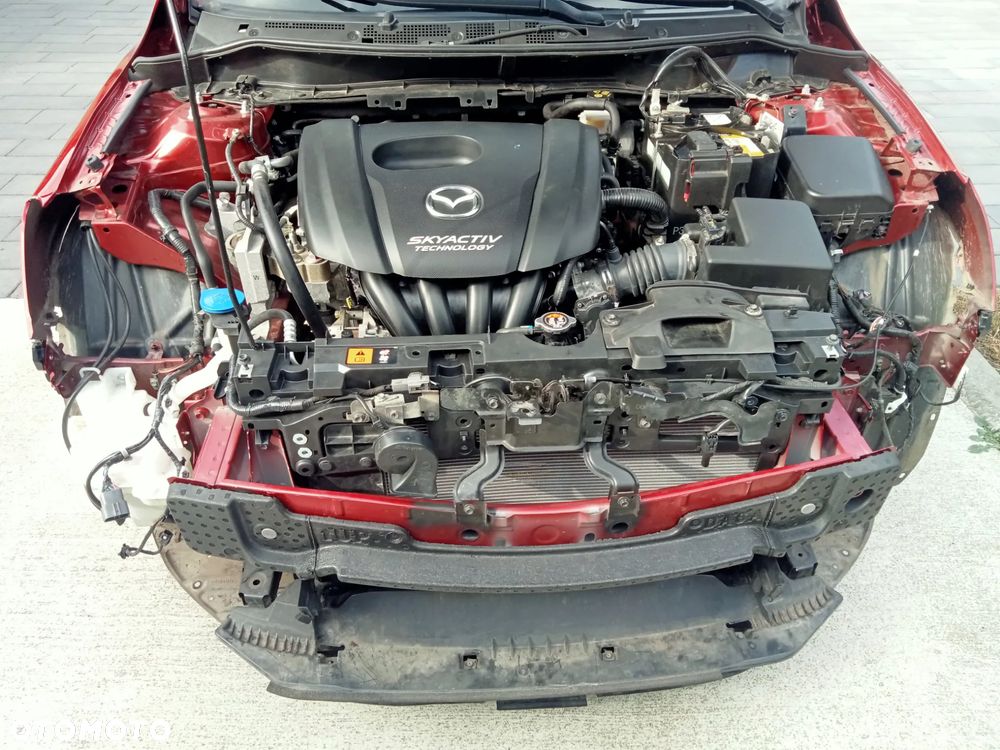 Grill Mazda CX3 Mazda 2 2015 - części - 26