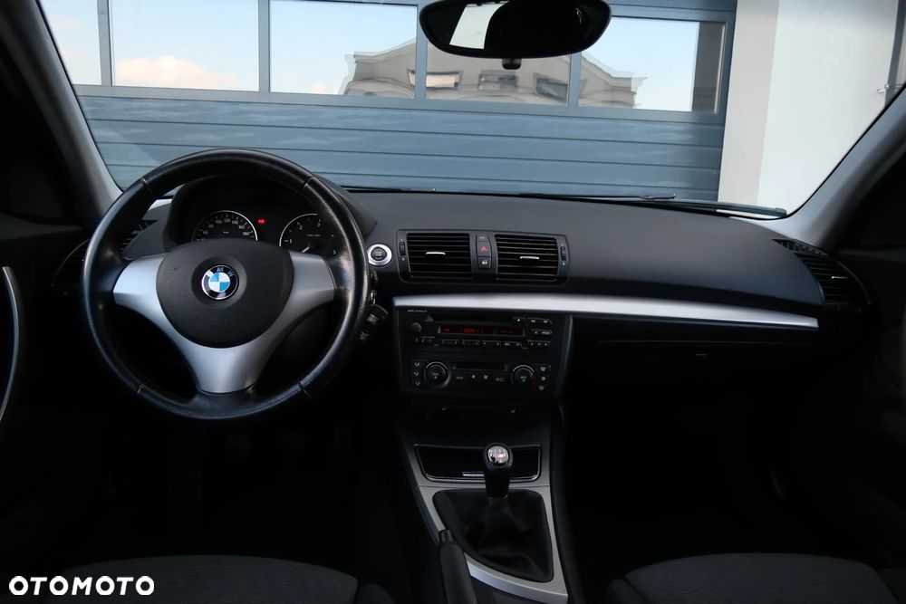 BMW Seria 1 118d - 15