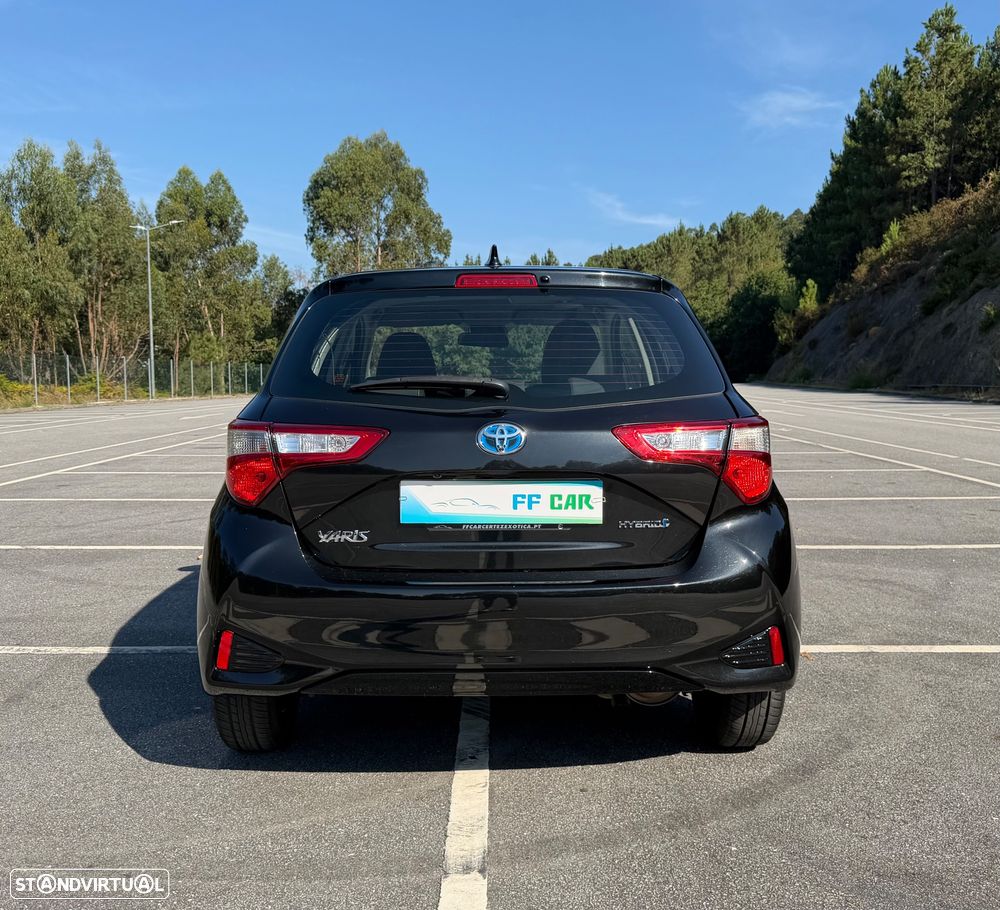 Toyota Yaris 1.5 HSD Comfort+P.Style - 8