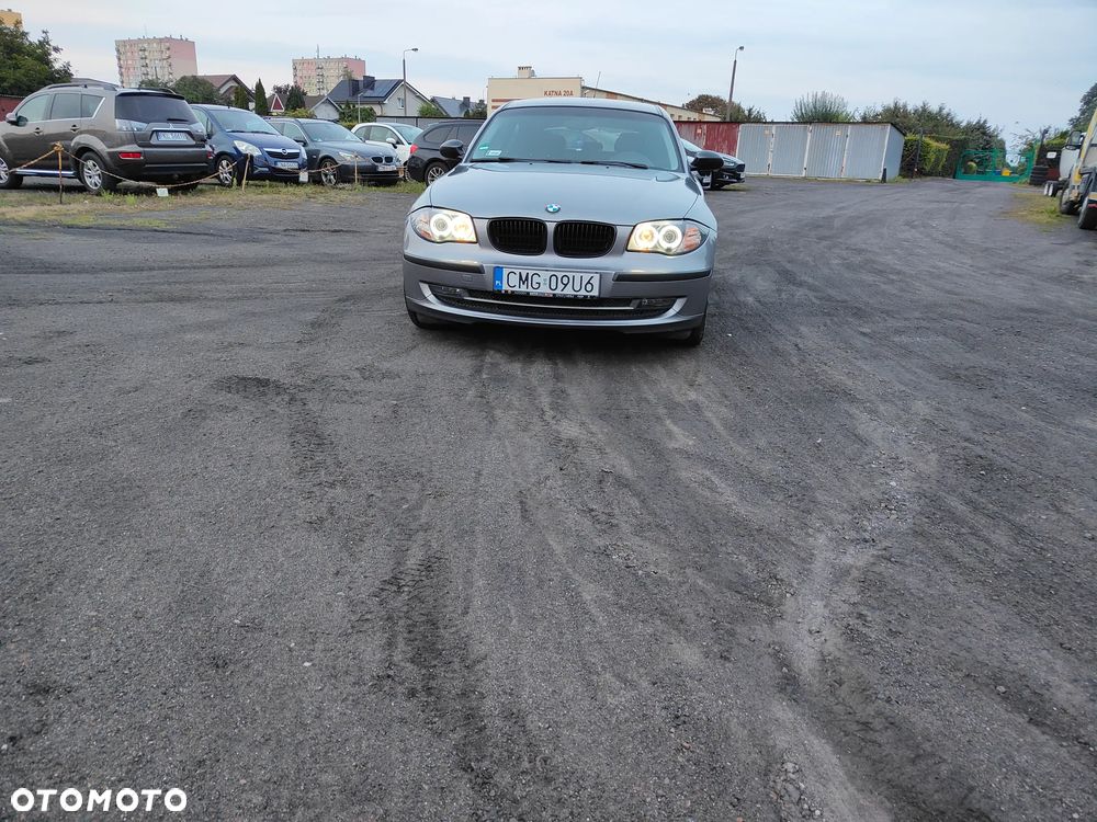 BMW Seria 1 116i - 6
