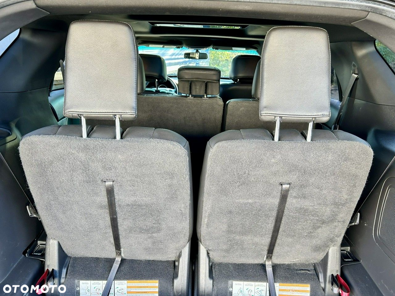 Ford Explorer - 17