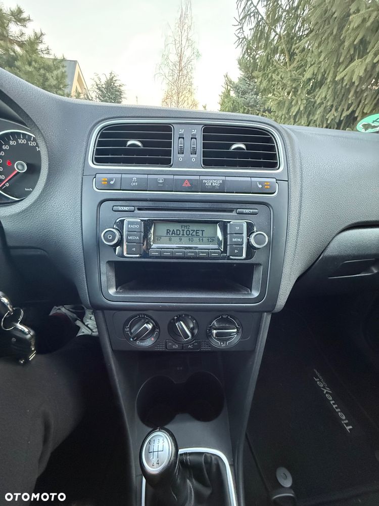 Volkswagen Polo 1.4 Team - 23