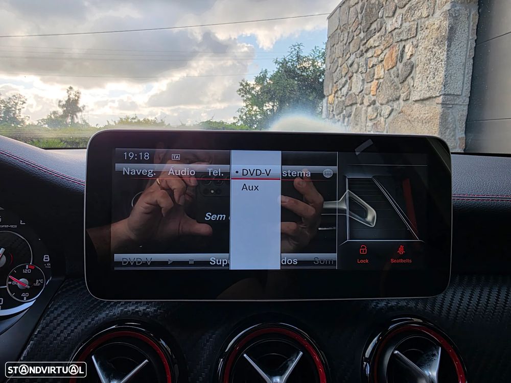 Mercedes-Benz A 45 AMG 4Matic Speedshift 7G-DCT - 23