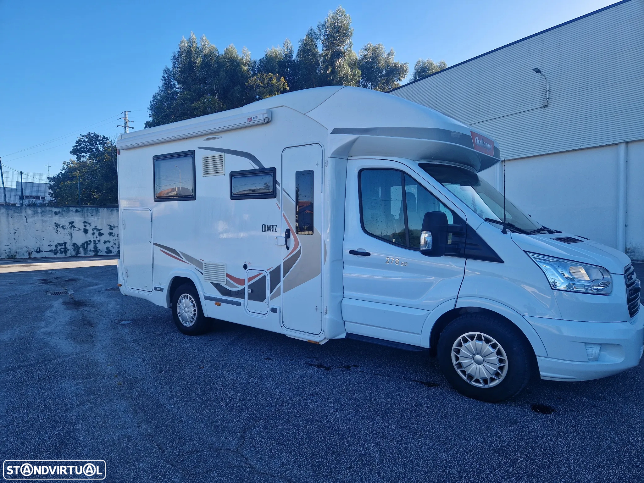 Ford Transit Challanger - 42
