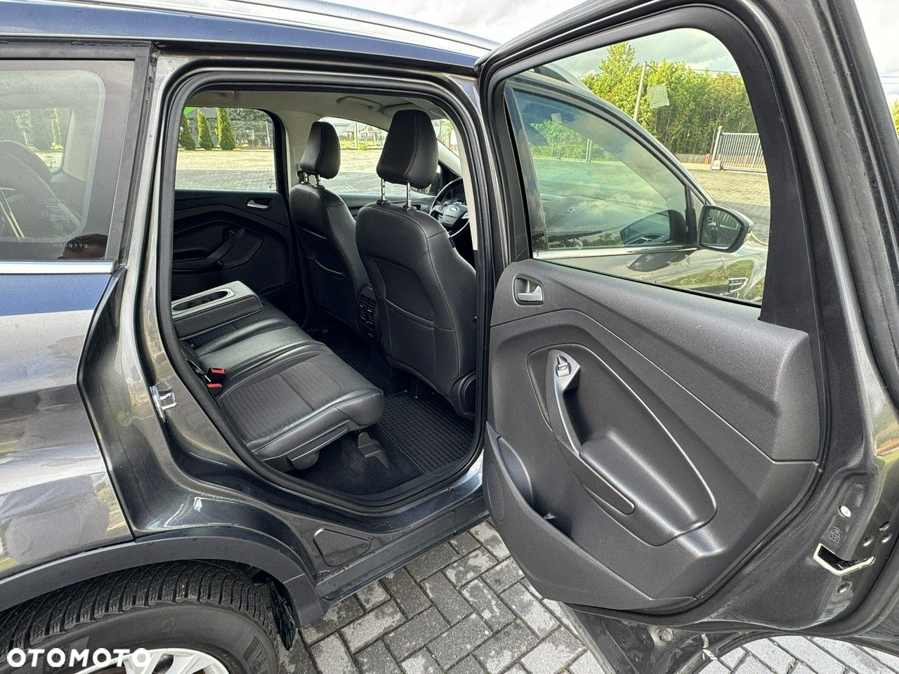 Ford Kuga - 21