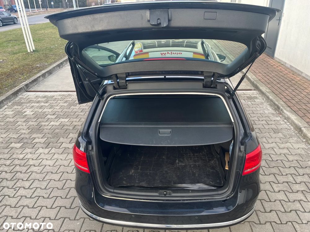 Volkswagen Passat 2.0 TDI Comfortline DSG - 19