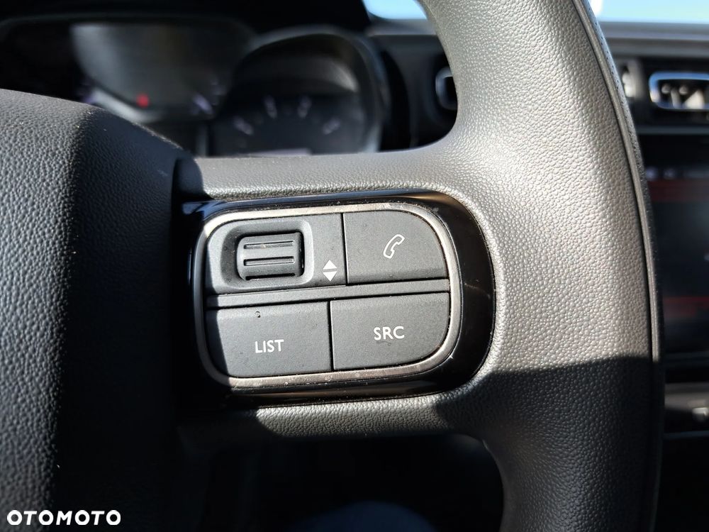 Citroën C3 1.2 PureTech Shine - 17