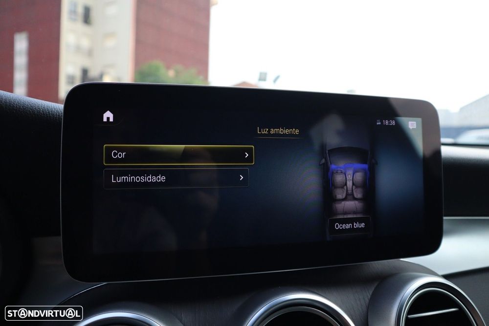 Mercedes-Benz GLC 300 de Coupe 4Matic 9G-TRONIC AMG Line - 53