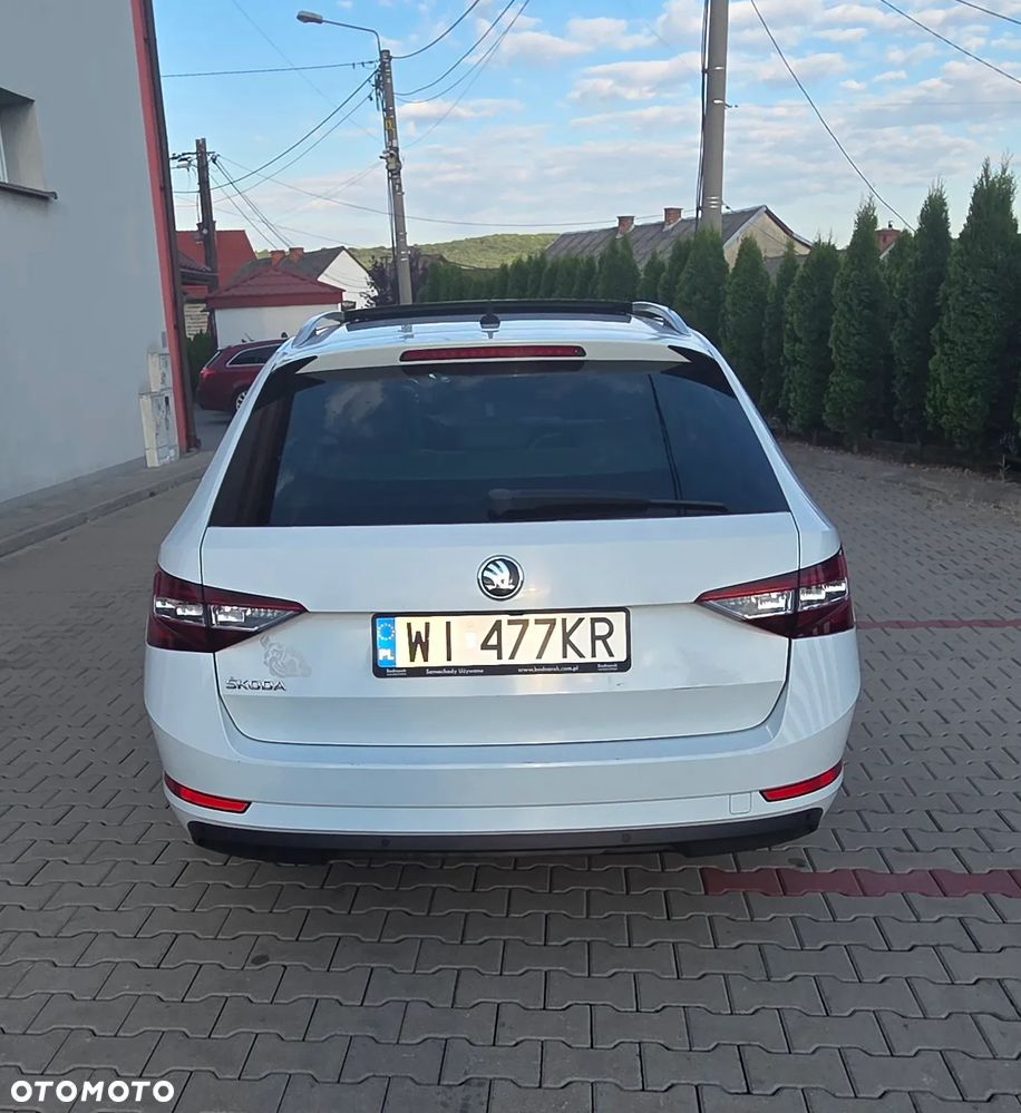 Skoda Superb 2.0 TDI 4x4 L&K DSG - 7