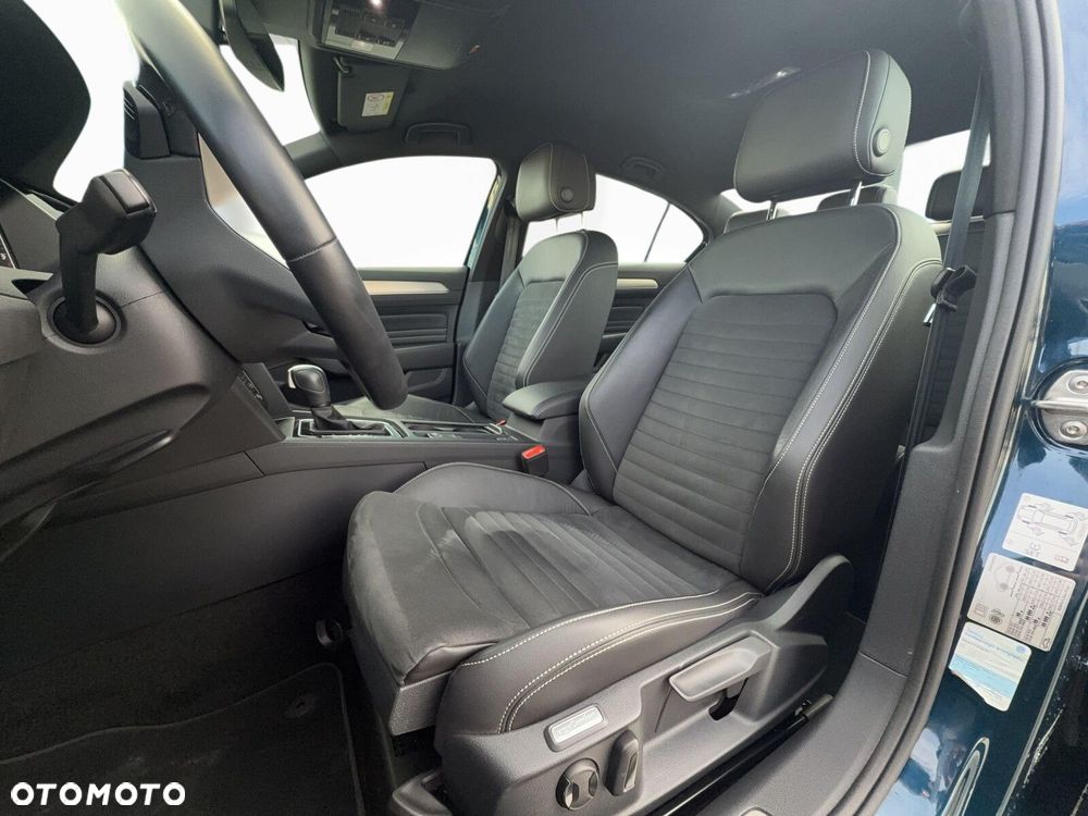 Volkswagen Passat 2.0 TSI Elegance DSG - 22