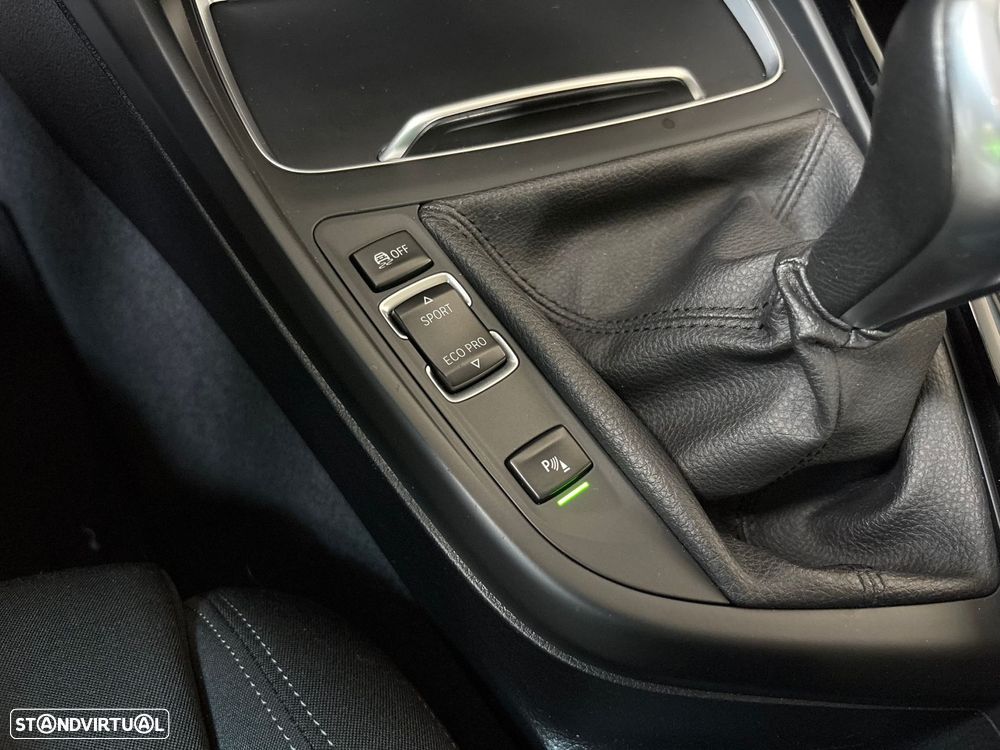 BMW 116 d Line Sport Shadow - 48