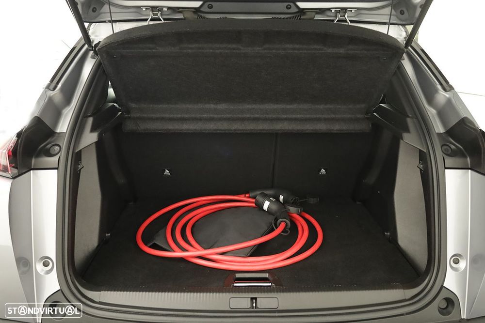 Peugeot e-2008 50 kWh GT - 25