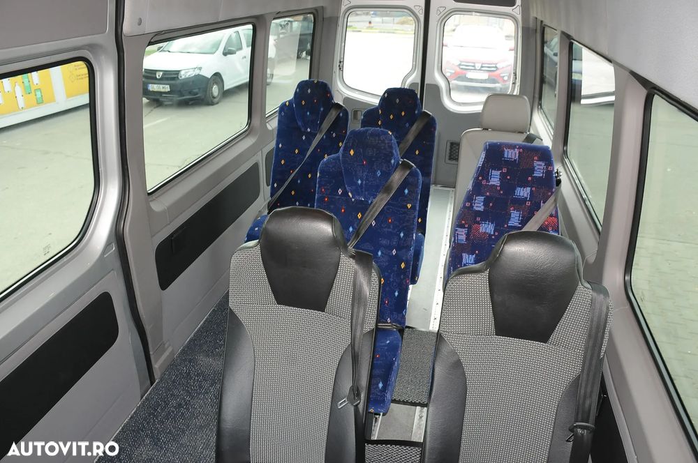 Mercedes-Benz Sprinter - 21