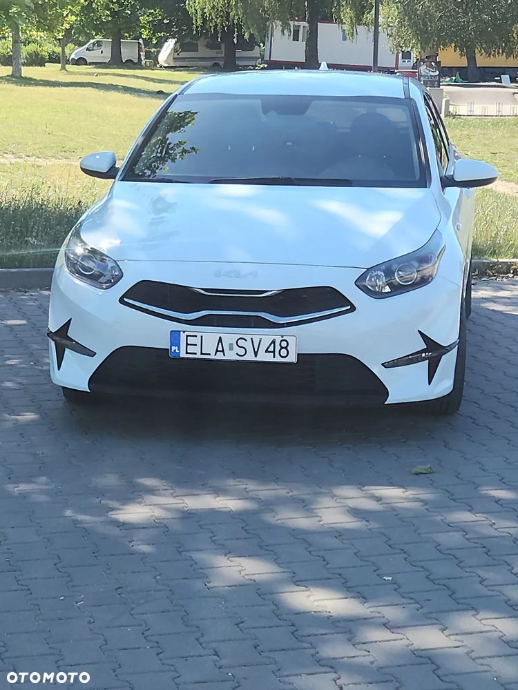 Kia Ceed - 1